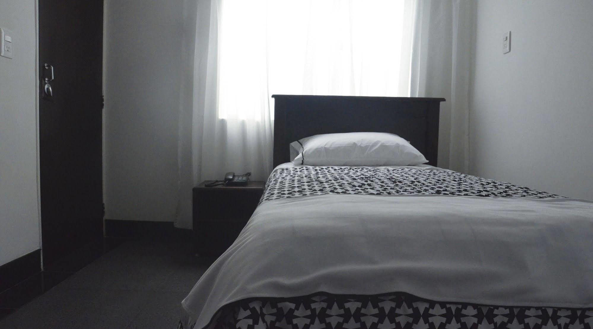 Hotel Rivera Deluxe Богота Екстериор снимка